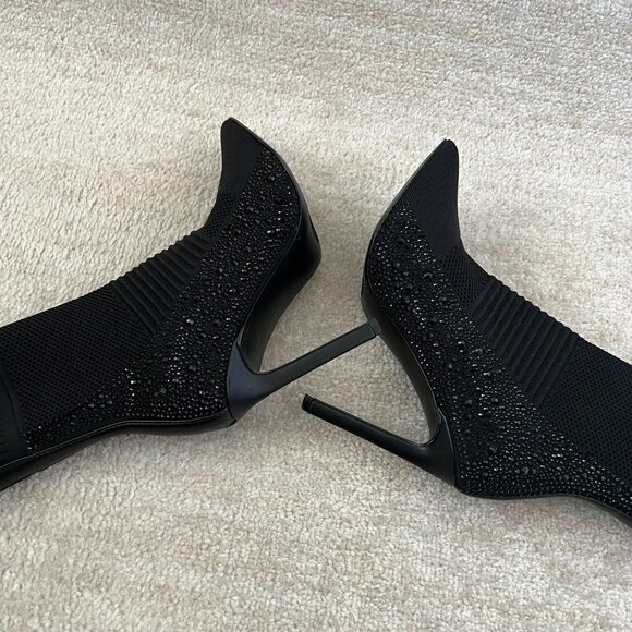 Steve Madden Maxwelle Black Pointed Toe Knit Heeled Booties Boots Shoes 8.5 - Picture 6 of 9